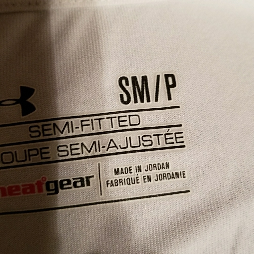 Under Armour - Picture 3 of 3